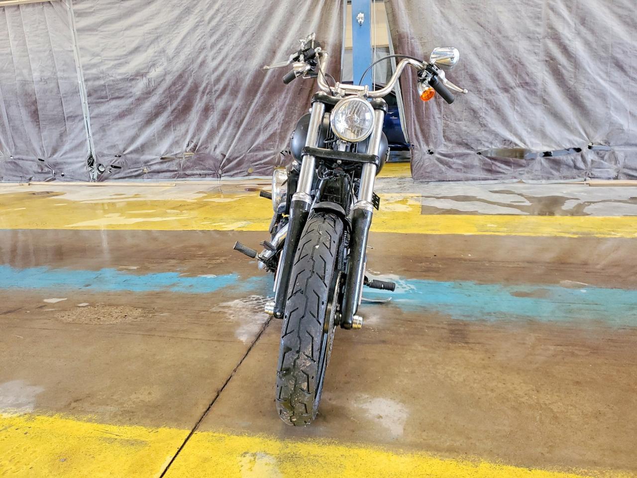 2017 Harley-Davidson Fxdb Dyna Street Bob - Image 2
