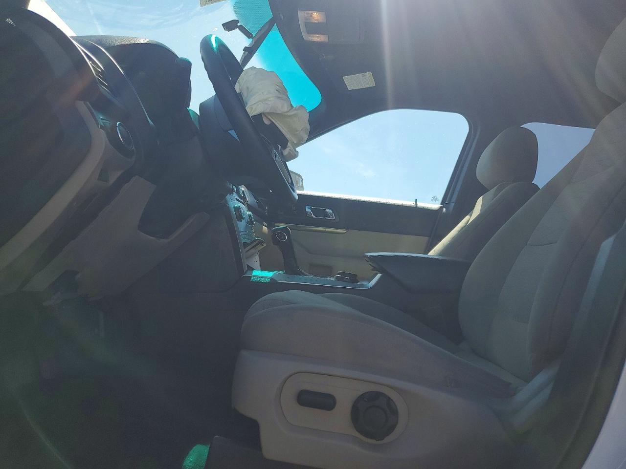 2014 Ford Explorer - Фото 7