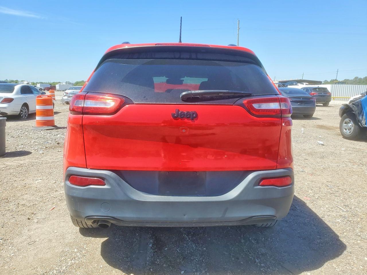 2018 Jeep Cherokee Latitude - Фото 6