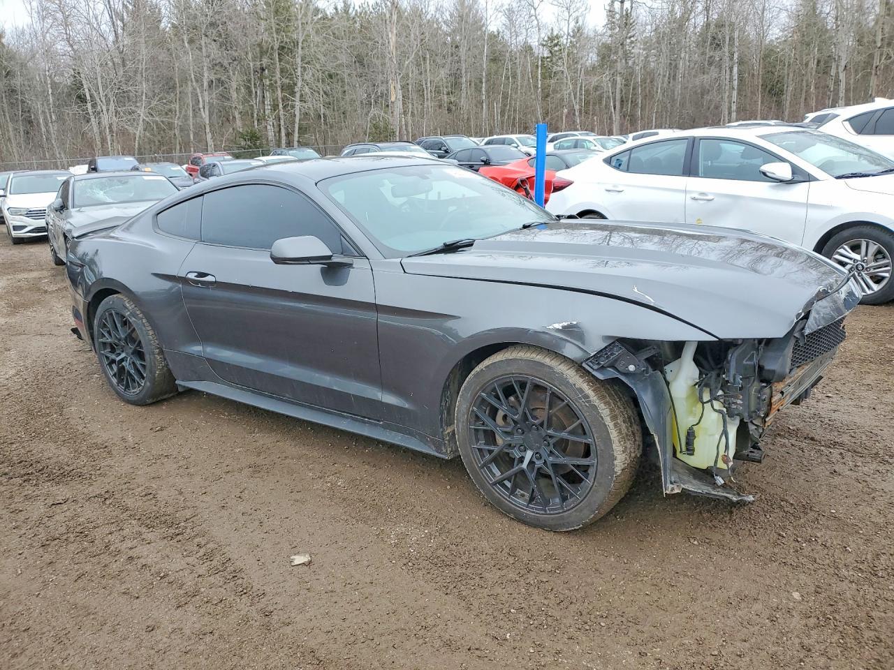2017 Ford Mustang - Фото 4