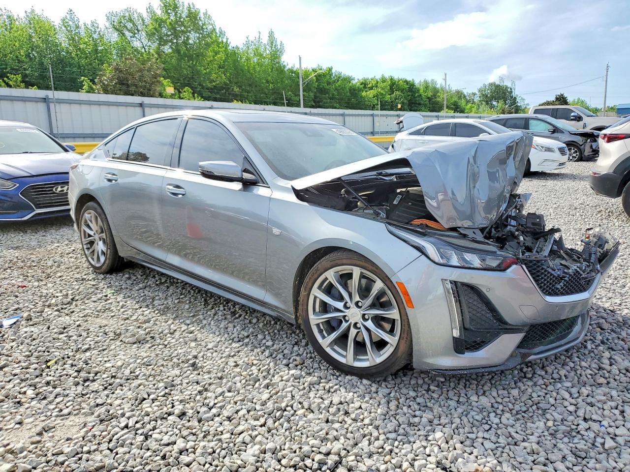 2023 Cadillac Ct5 Sport - Image 4