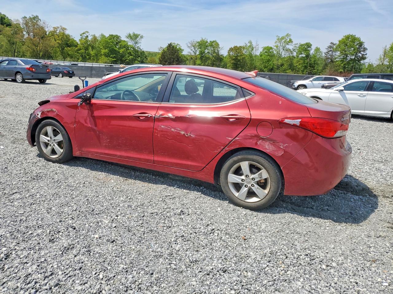 2013 Hyundai Elantra Gls - Image 2