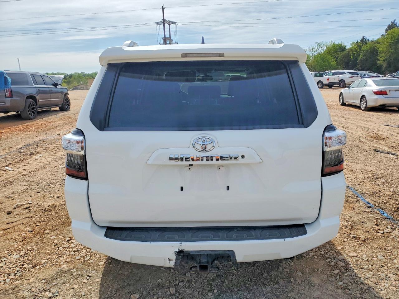 2018 Toyota 4Runner Sr5 Premium - Image 6