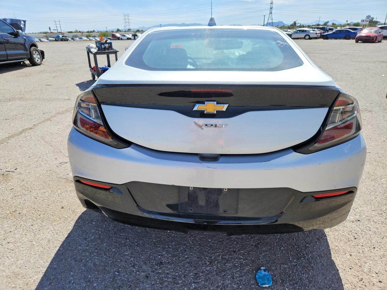 2017 Chevrolet Volt Lt - Image 6