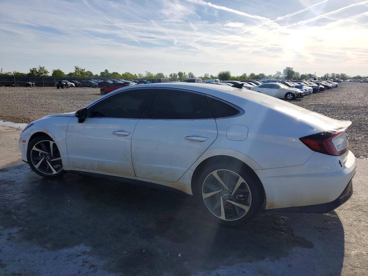 2021 Hyundai Sonata Sel Plus - Image 2