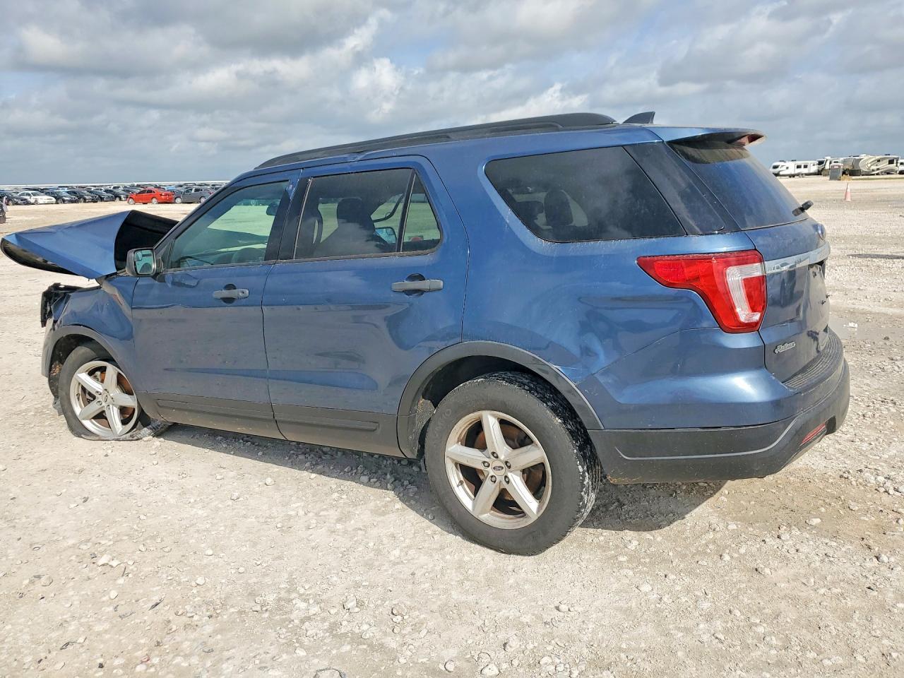 2018 Ford Explorer - Фото 2