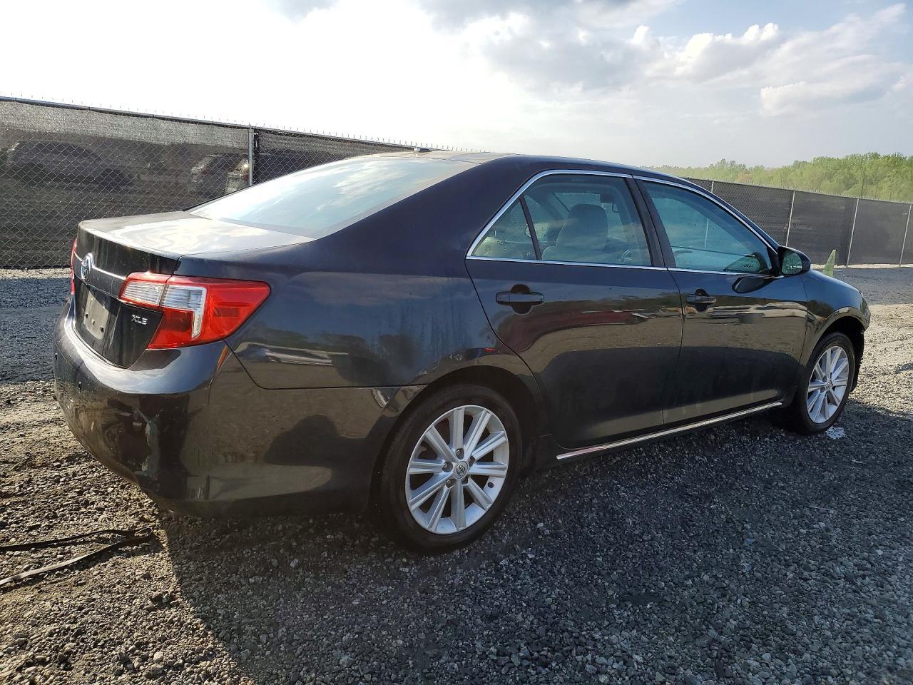 2014 Toyota Camry Xle - Фото 3