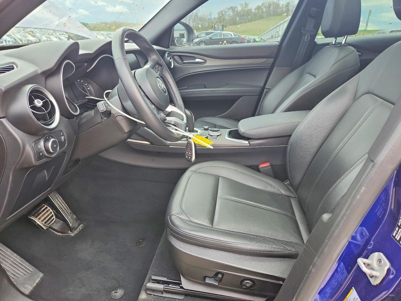 2022 Alfa Romeo Stelvio Ti - Фото 7