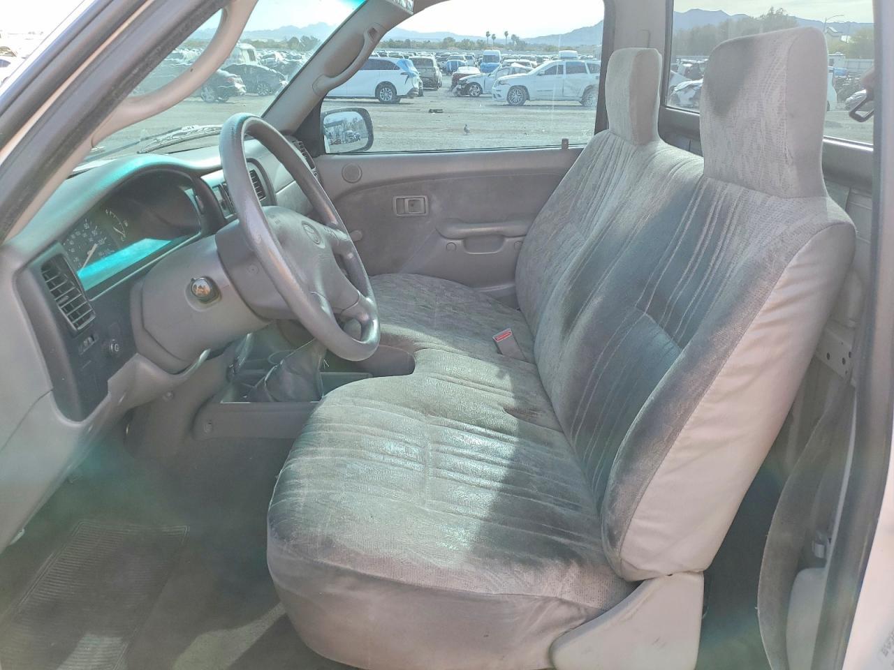 2002 Toyota Tacoma - Image 7