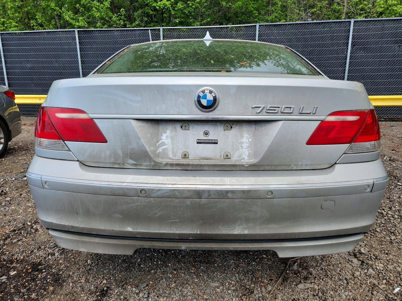 2007 BMW 750 - Фото 6