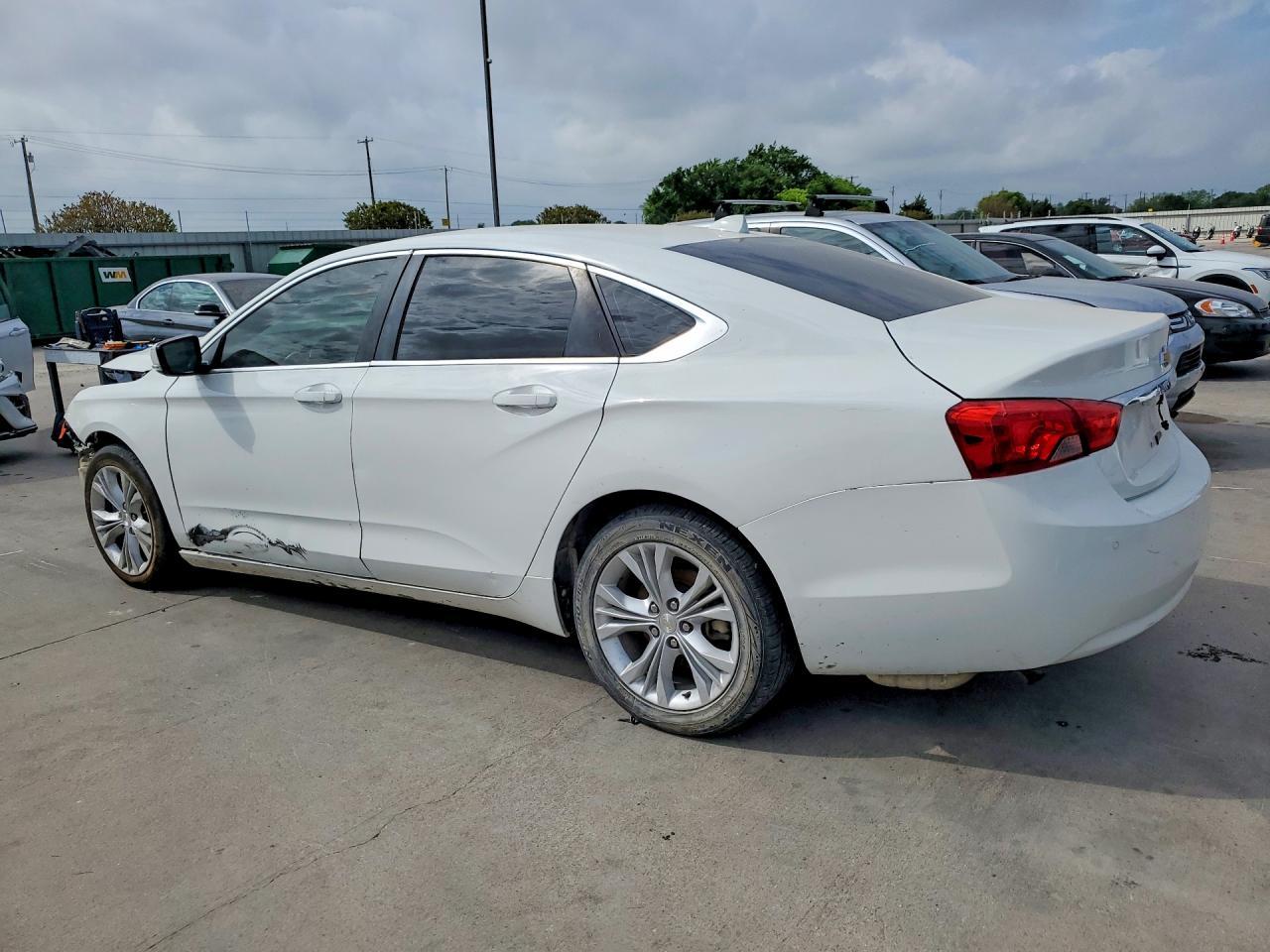 2014 Chevrolet Impala Lt - Image 2