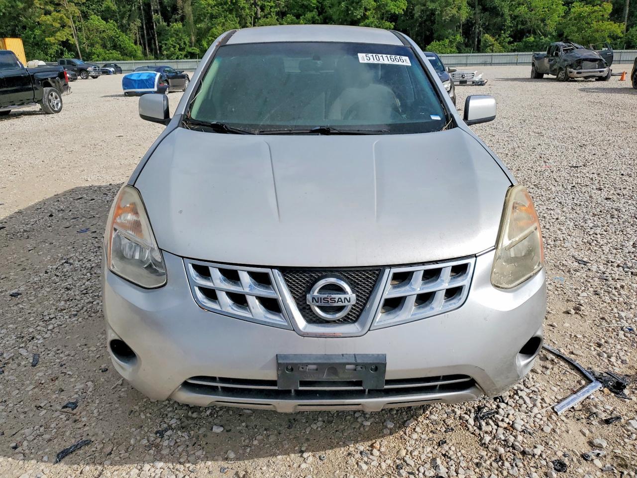2013 Nissan Rogue S - Image 5