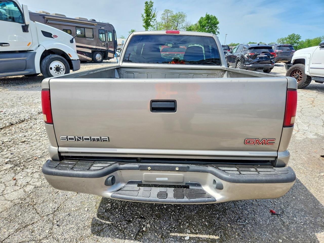 2002 GMC Sonoma - Фото 6