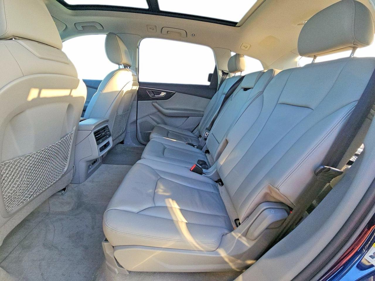 2022 Audi Q7 Premium Plus - Image 6