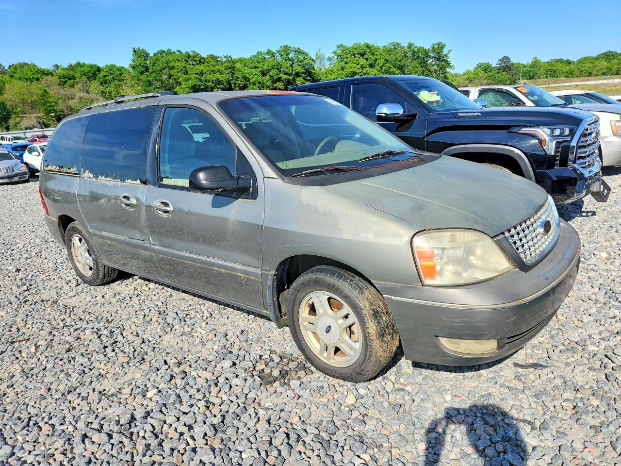 2005 Ford Freestar - Фото 4