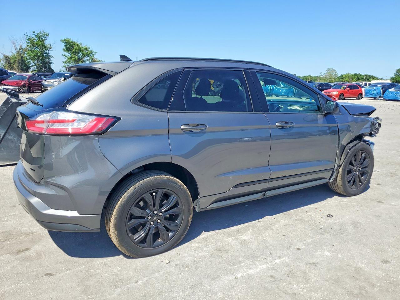 2024 Ford Edge Se - Фото 3