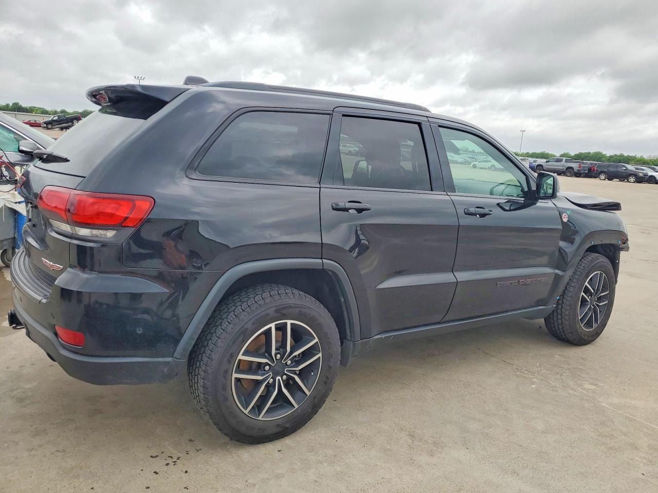 2019 Jeep Grand Cherokee Trailhawk - Фото 3
