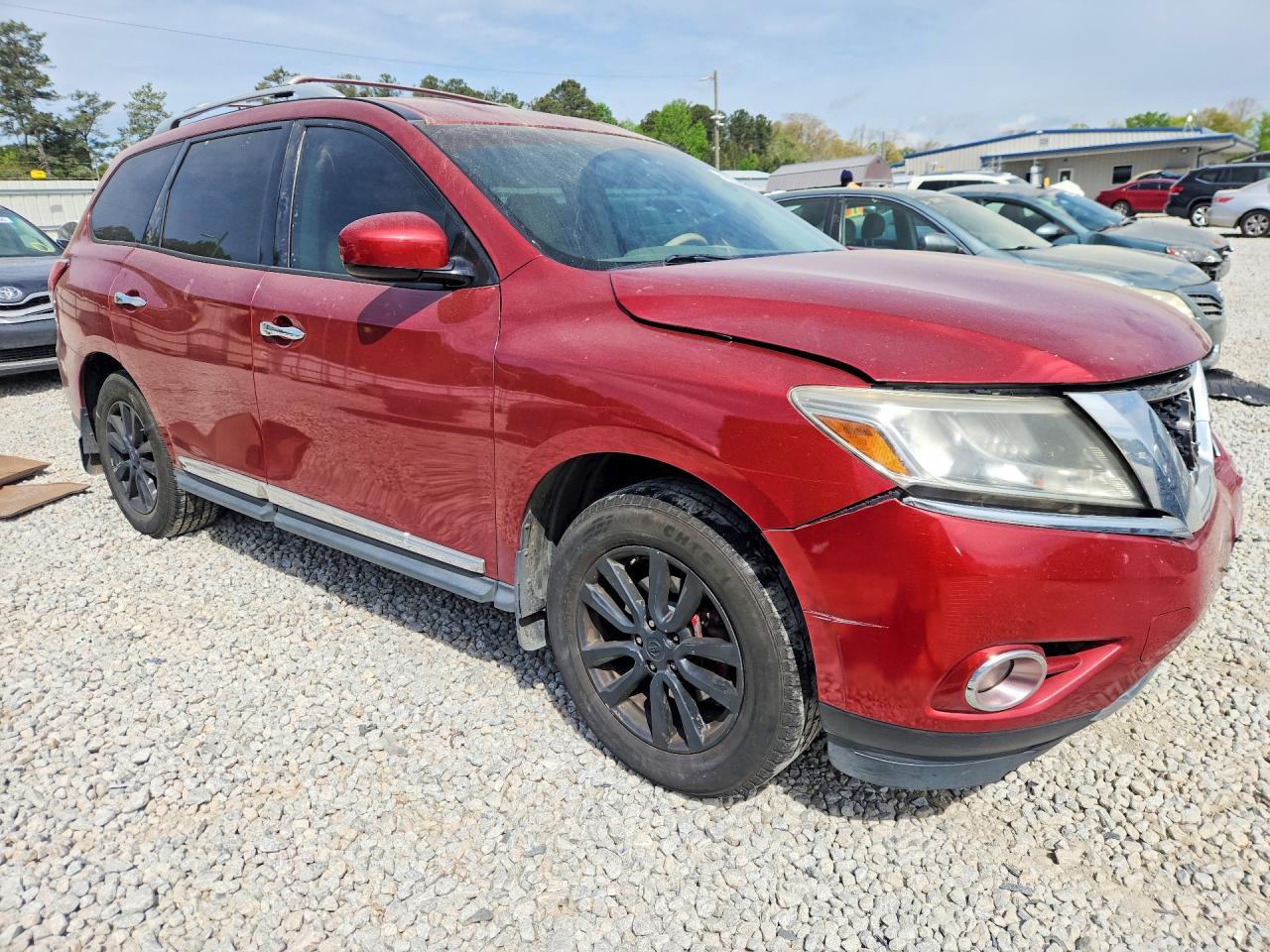 2013 Nissan Pathfinder S - Image 4