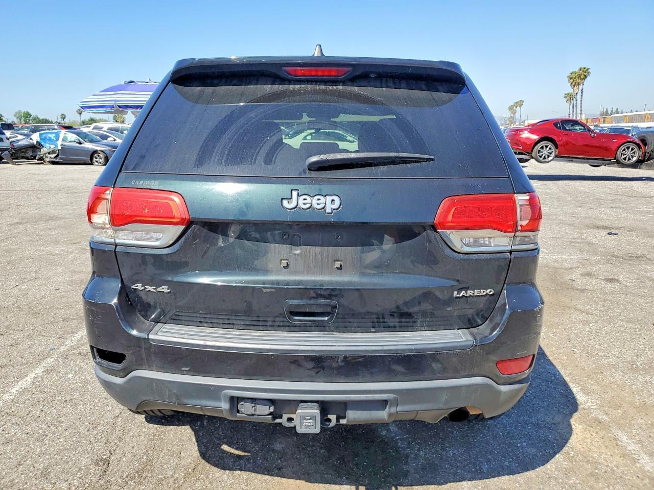 2014 Jeep Grand Cherokee Laredo - Image 6