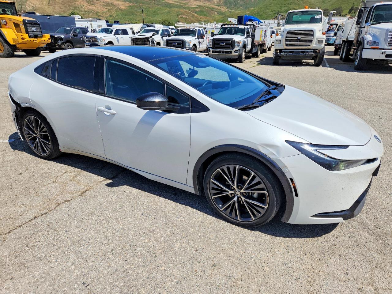 2024 Toyota Prius Limited - Image 4