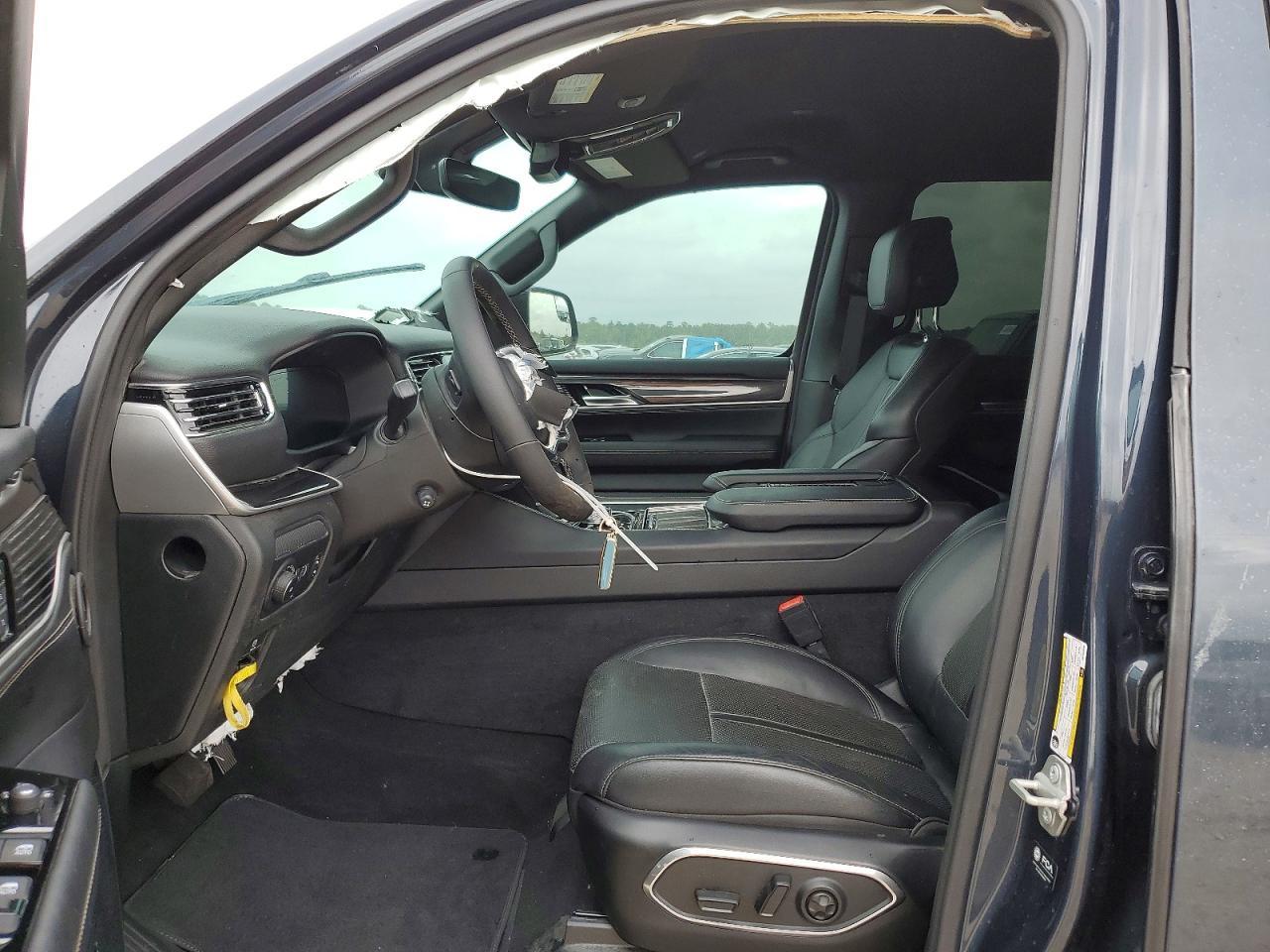 2024 Jeep Wagoneer L Series I - Фото 7