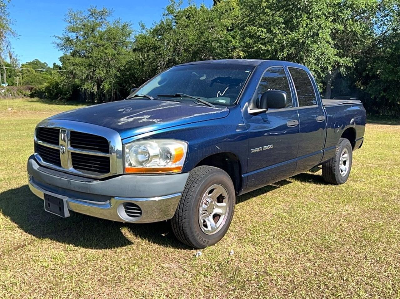 2006 Dodge Ram 1500 St - Фото 2