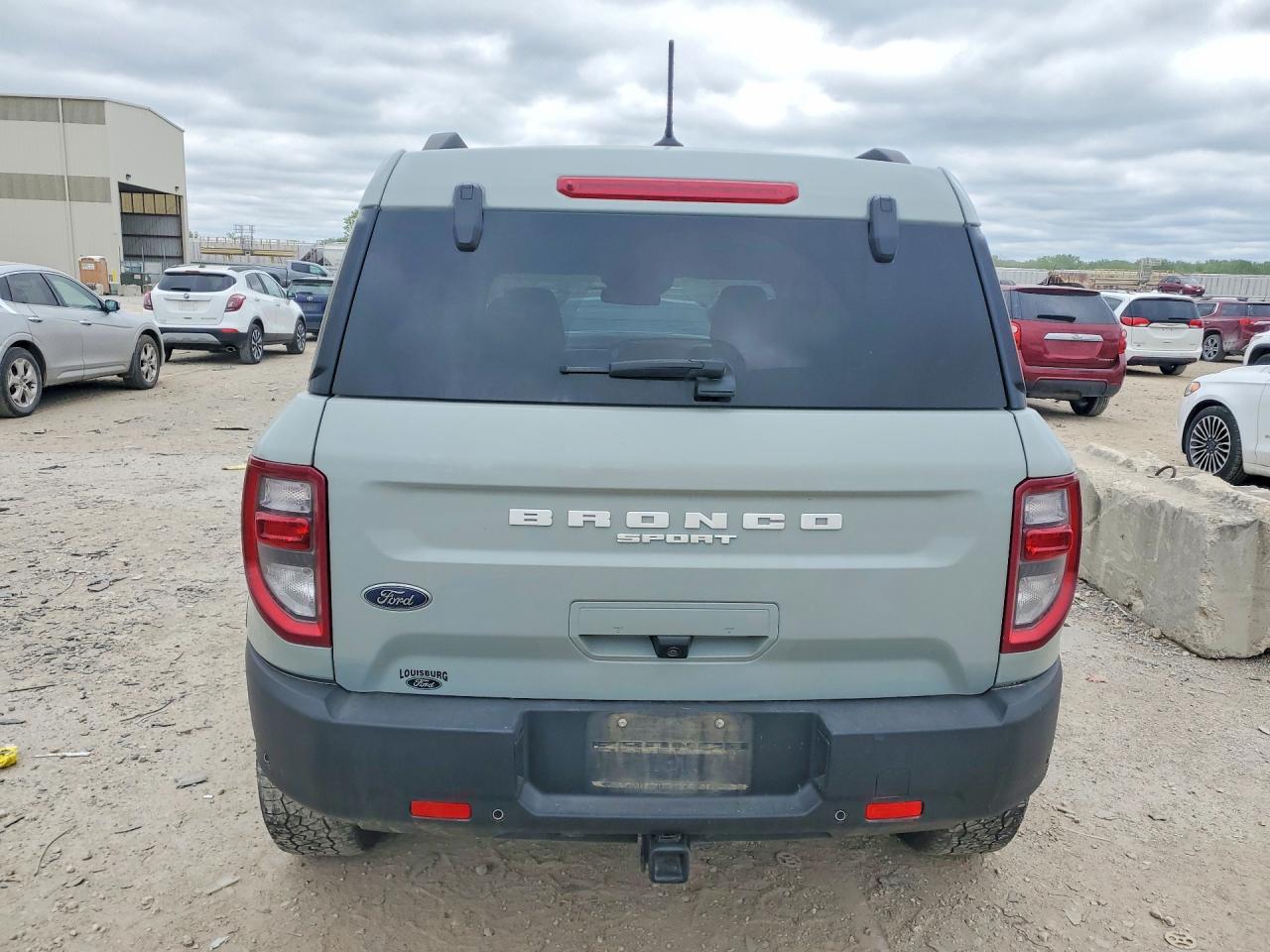 2023 Ford Bronco Sport Badlands - Image 6
