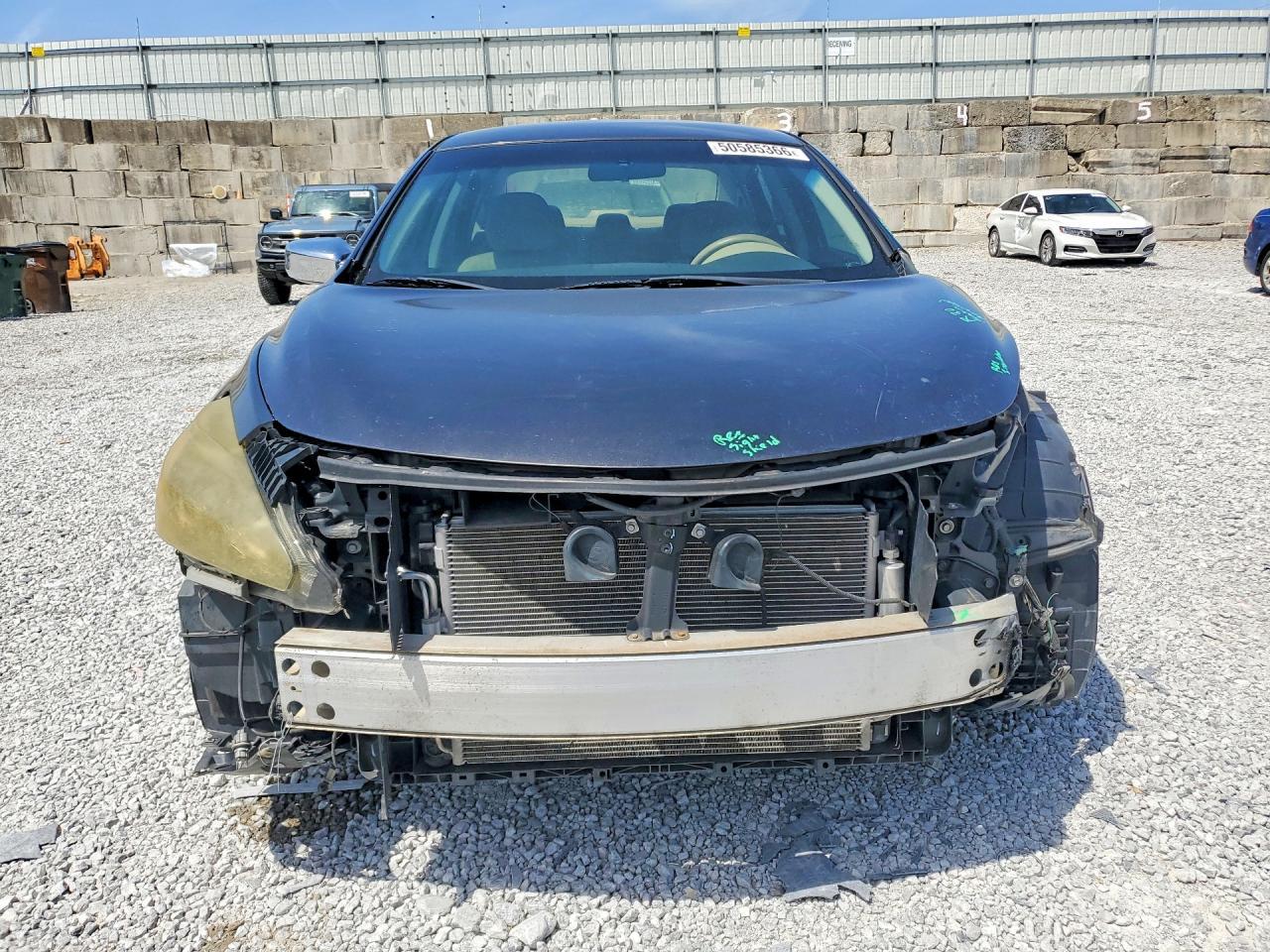 2015 Nissan Altima 2.5 S - Фото 5