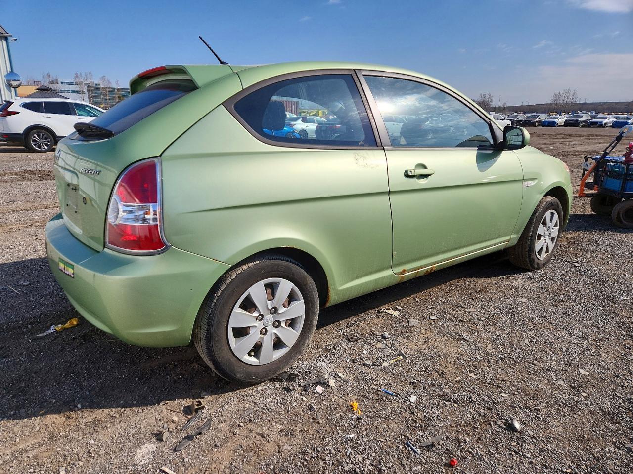2010 Hyundai Accent Gl 3Dr - Фото 3