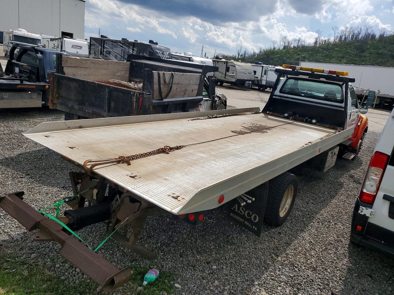 2008 Ford F650 Super Duty Rollback Truck - Фото 3