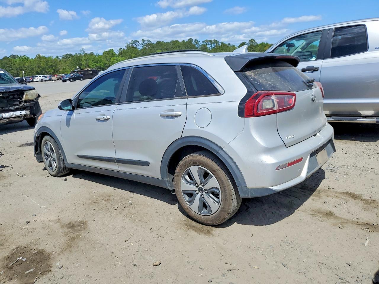 2019 Kia Niro Lx - Фото 2
