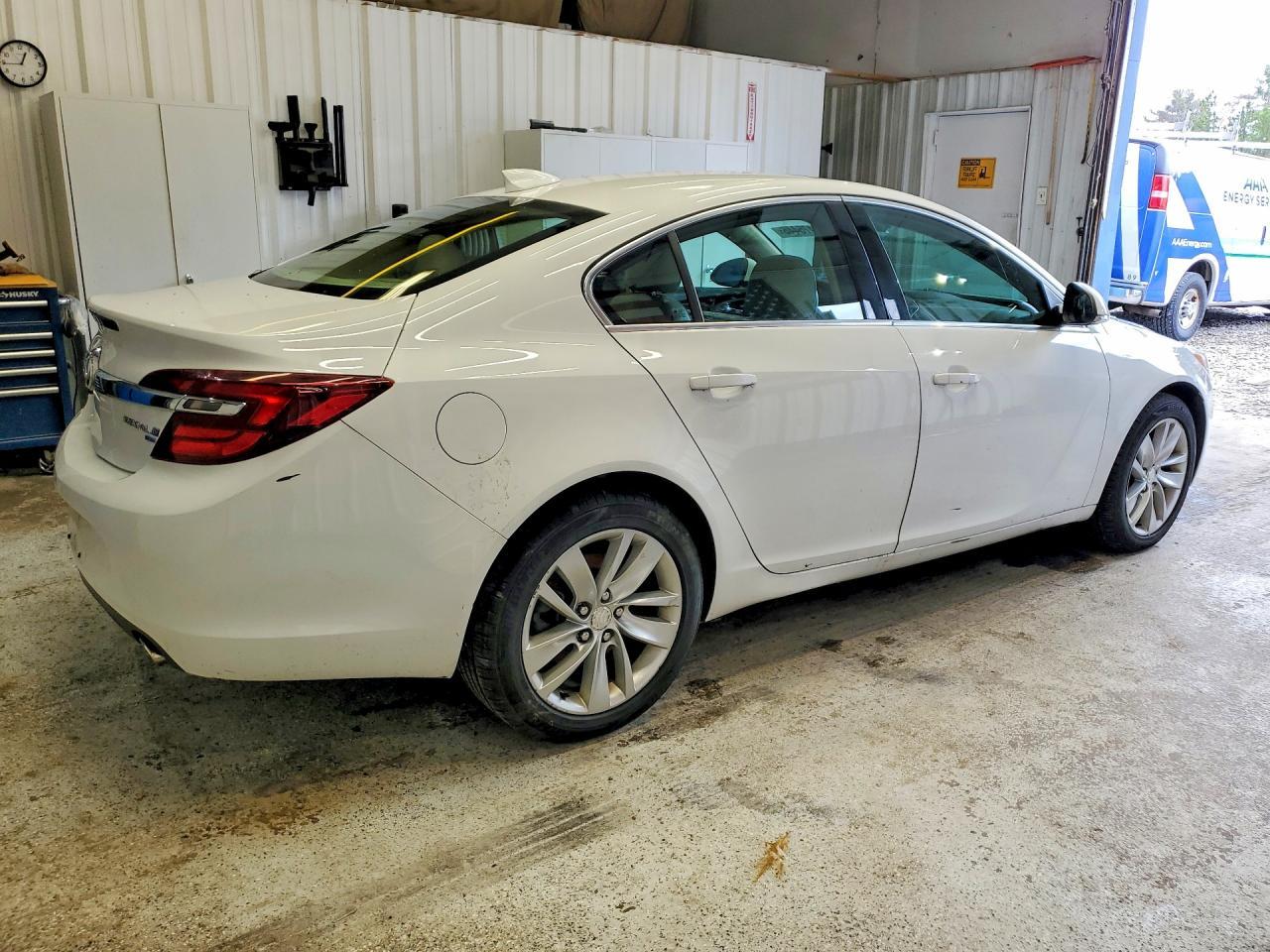 2015 Buick Regal - Фото 3