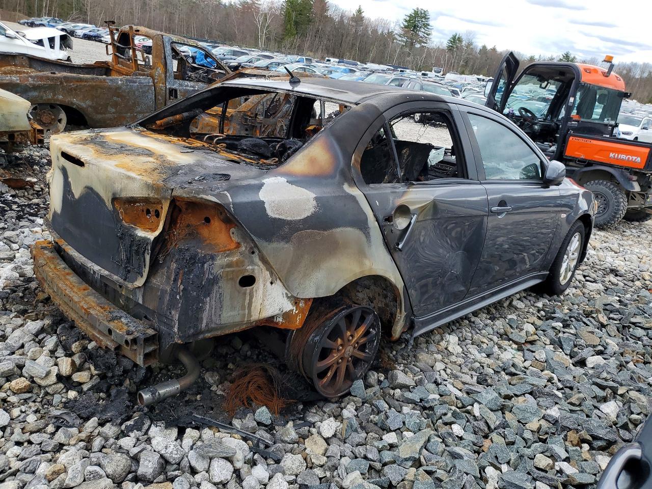 2010 Mitsubishi Lancer Es - Фото 3