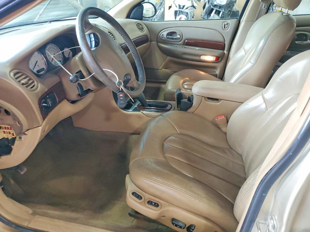 2000 Chrysler 200 - Фото 7
