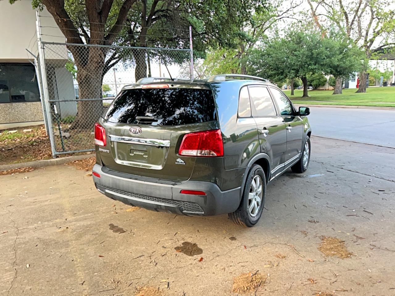 2013 Kia Sorento Lx - Фото 4