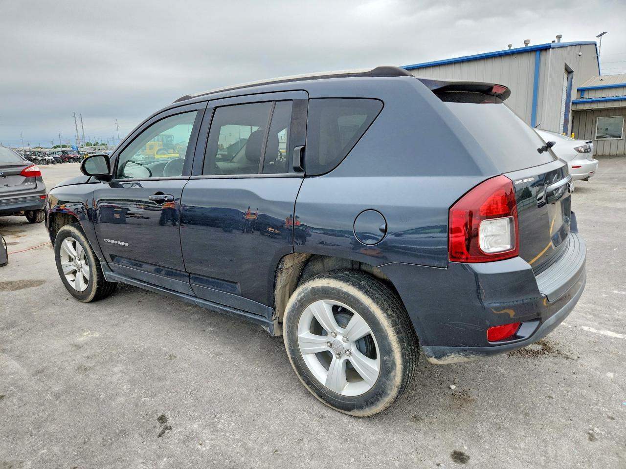 2014 Jeep Compass Sport - Фото 2