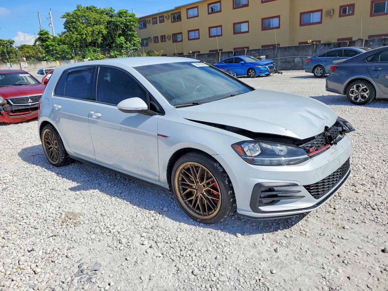 2019 Volkswagen Gti S - Фото 4