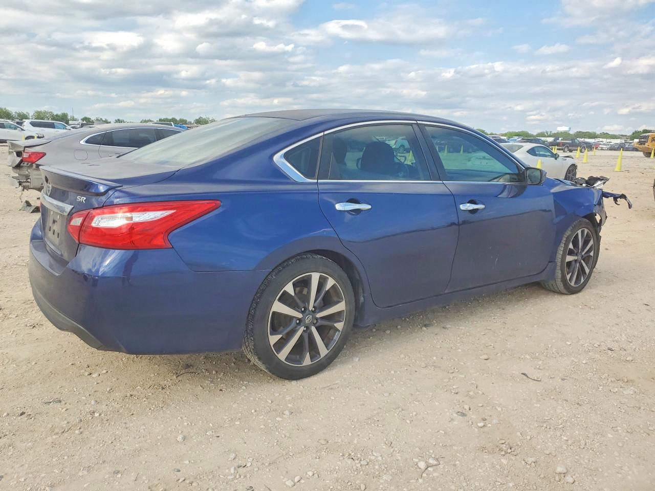 2016 Nissan Altima 2.5 Sr - Фото 3