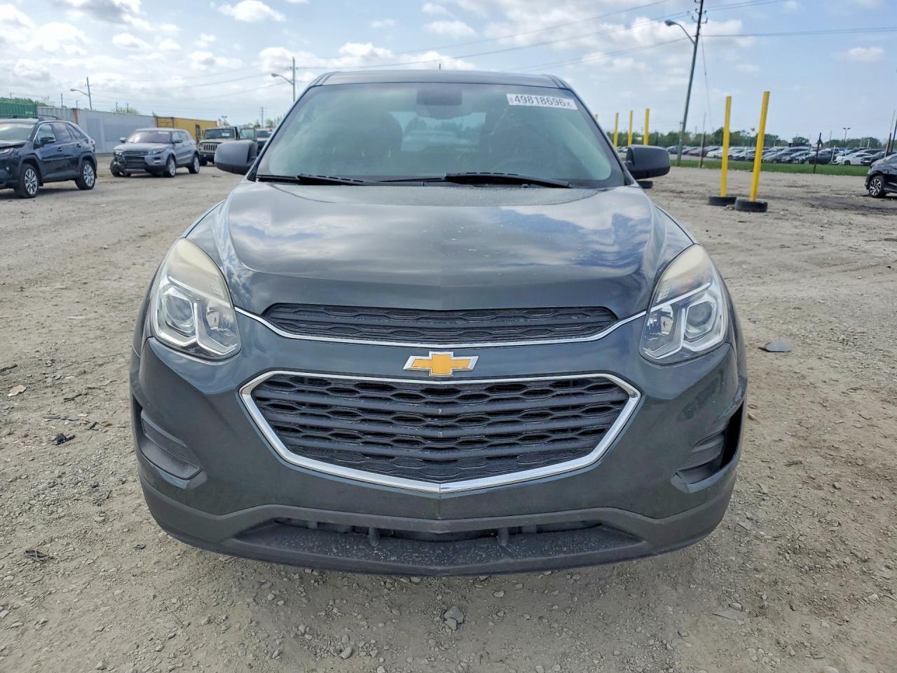 2017 Chevrolet Equinox Ls - Image 5
