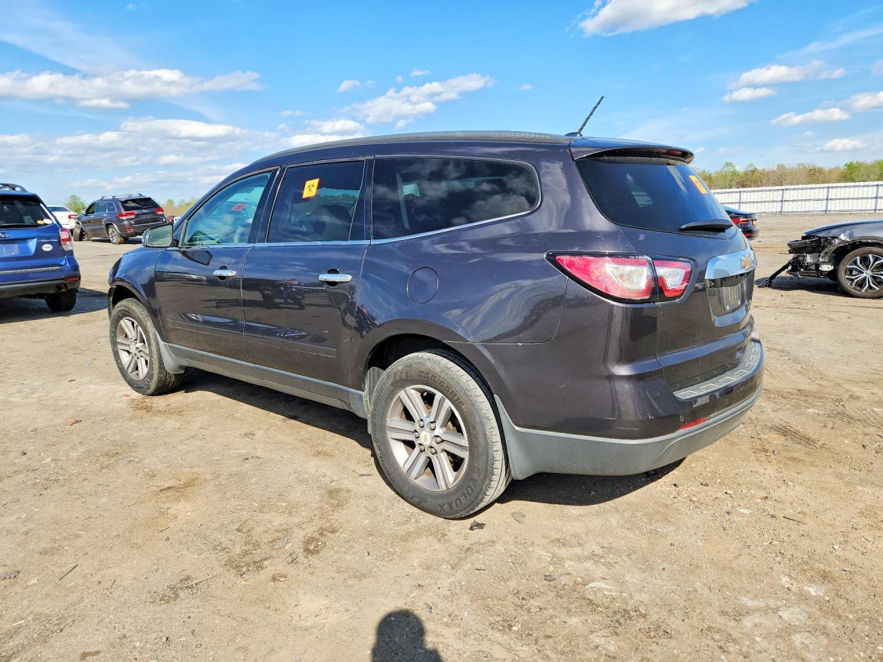 2015 Chevrolet Traverse Lt - Фото 2