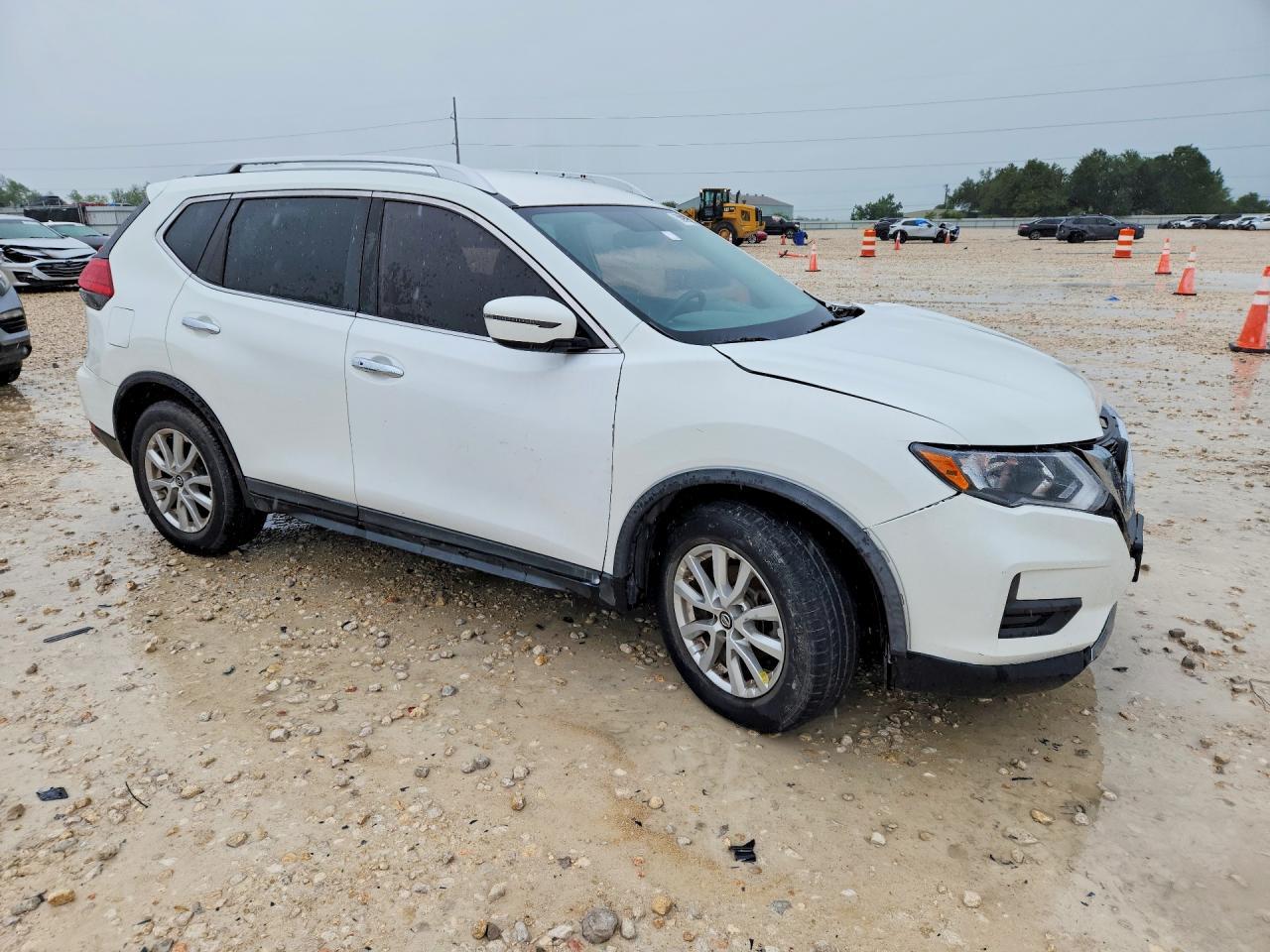 2017 Nissan Rogue Sv - Фото 4