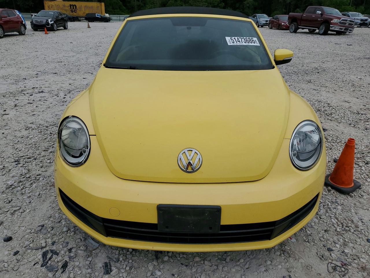 2013 Volkswagen Beetle - Фото 5