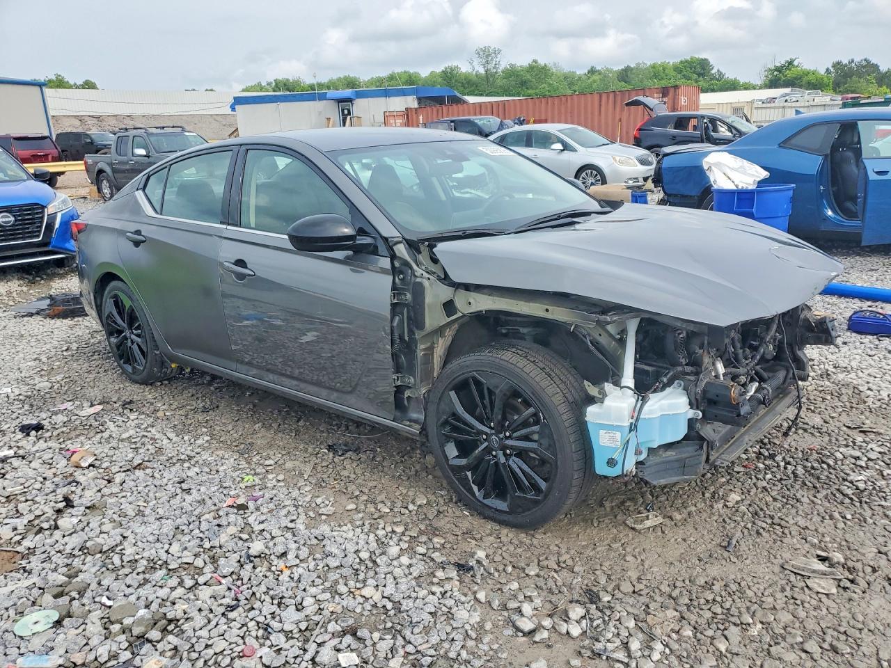 2023 Nissan Altima Sr - Image 4