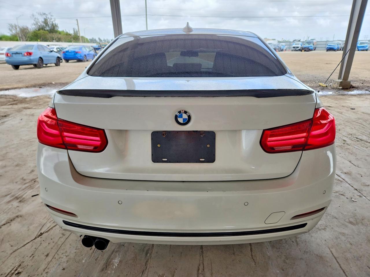 2016 BMW 328 I Sulev - Image 6