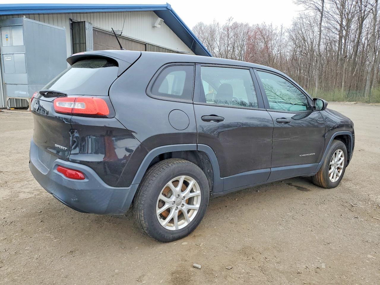 2014 Jeep Cherokee Sport - Image 3