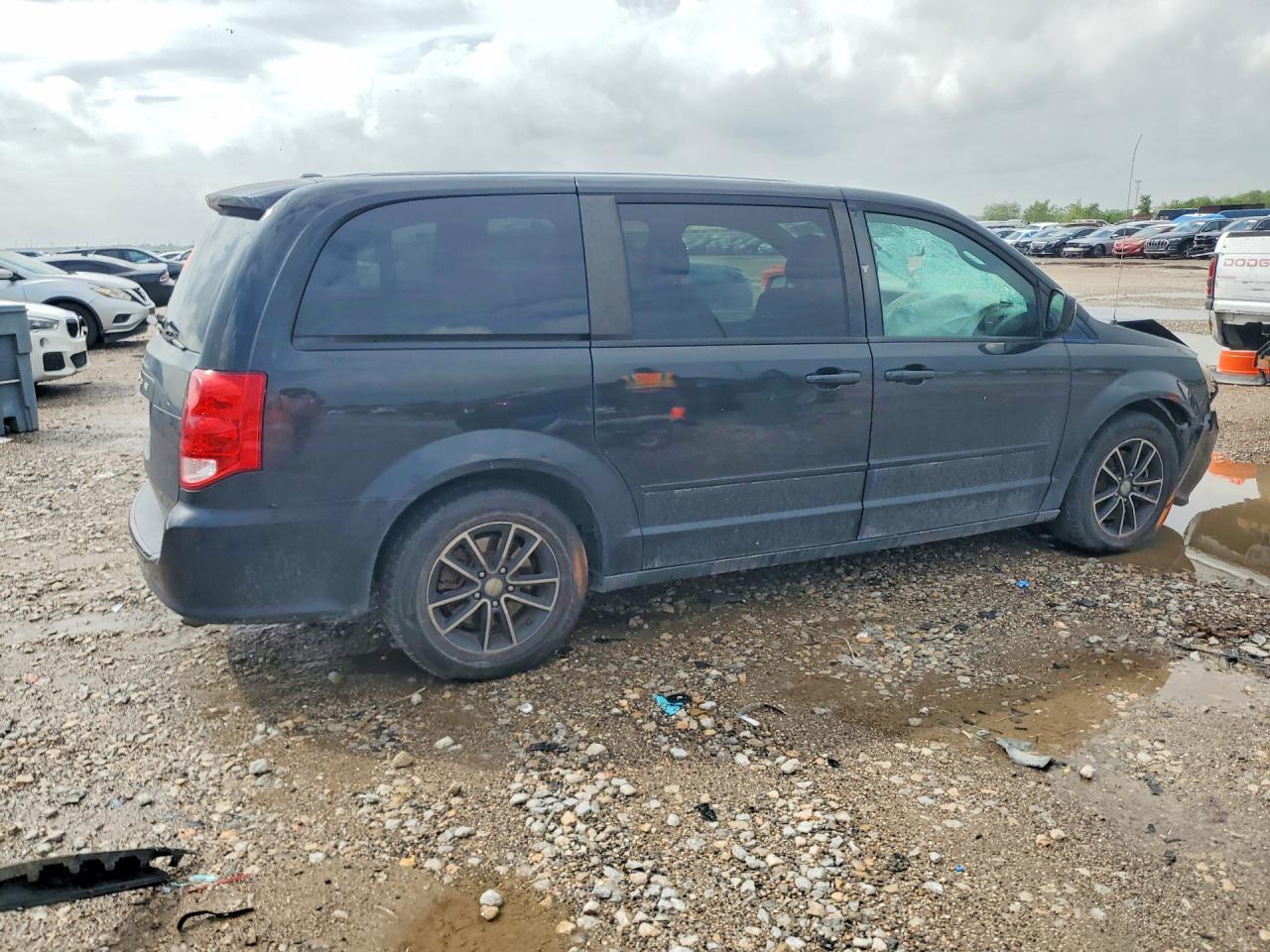 2014 Dodge Grand Caravan Sxt - Фото 3