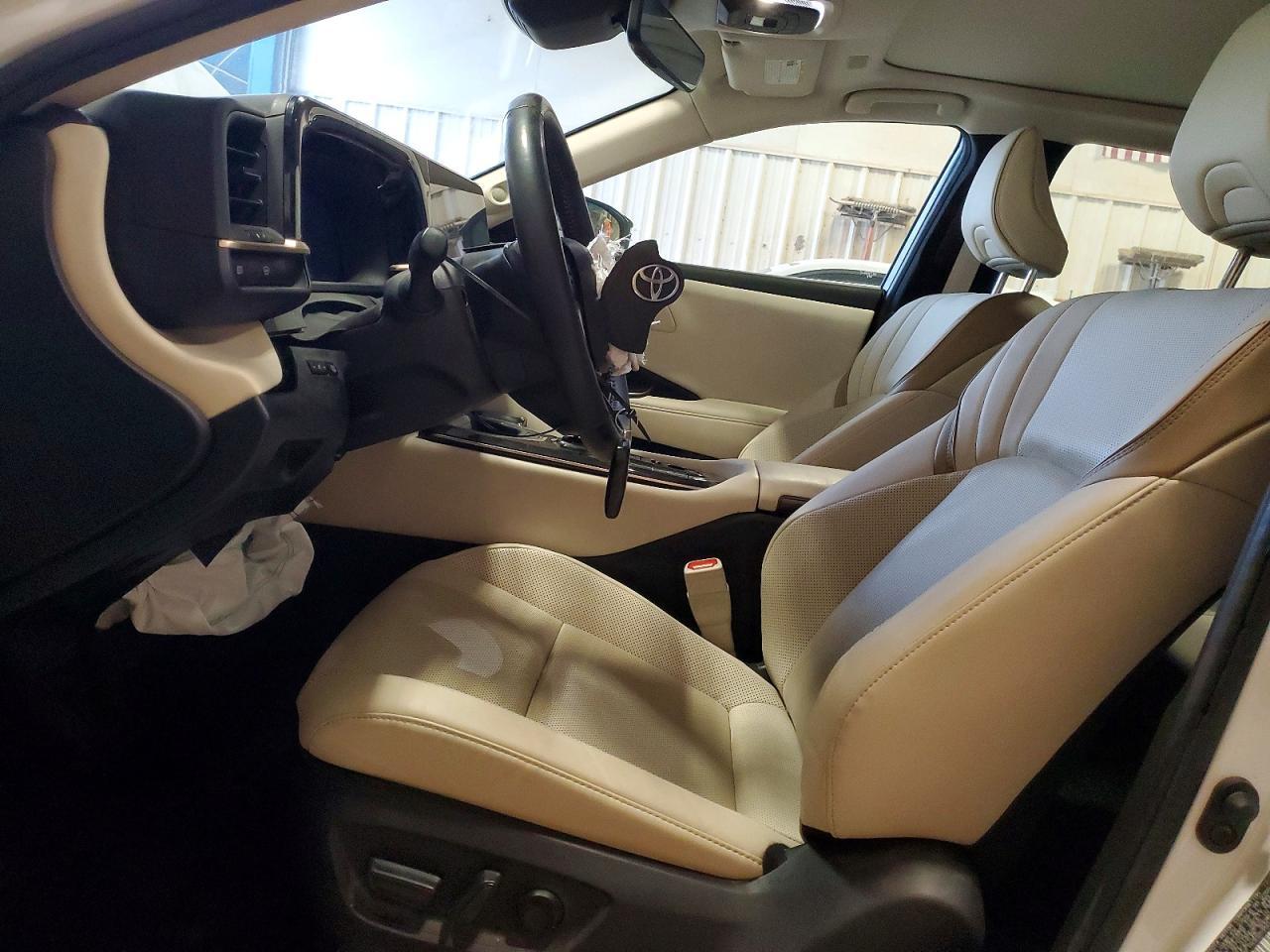 2024 Toyota Crown Limited - Фото 7