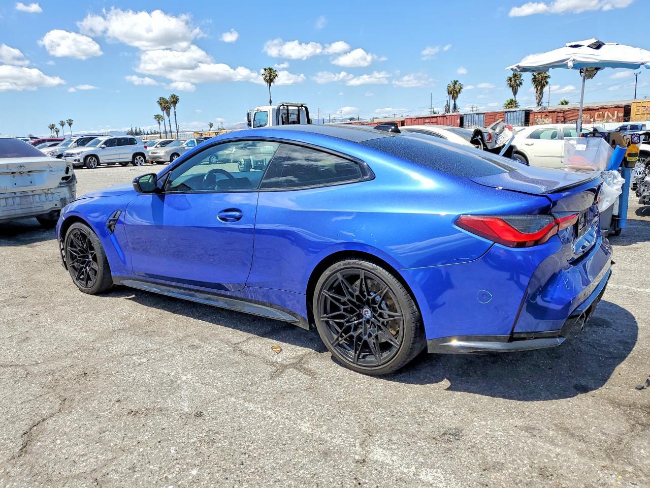 2023 BMW M4 Competition - Фото 2