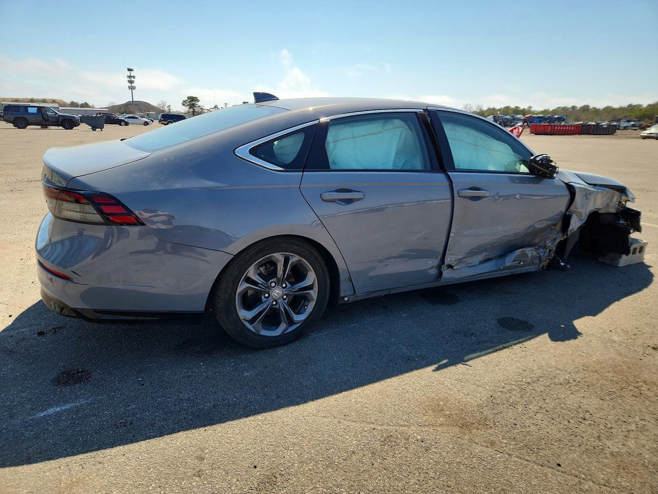 2024 Honda Accord Hybrid Exl - Image 3
