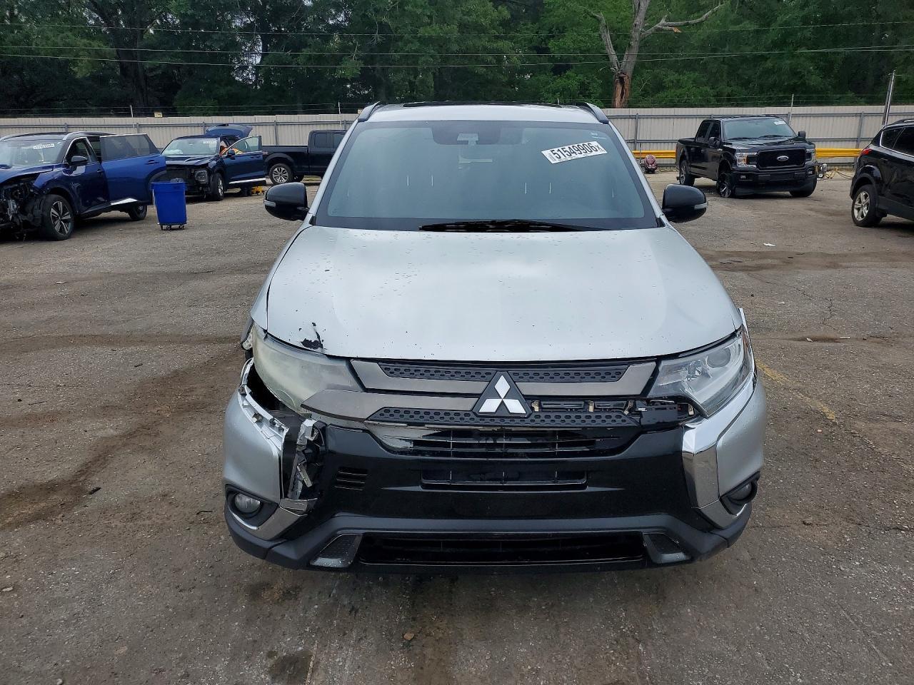 2020 Mitsubishi Outlander Se - Фото 5